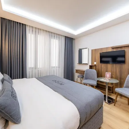 Otel Beyzas &